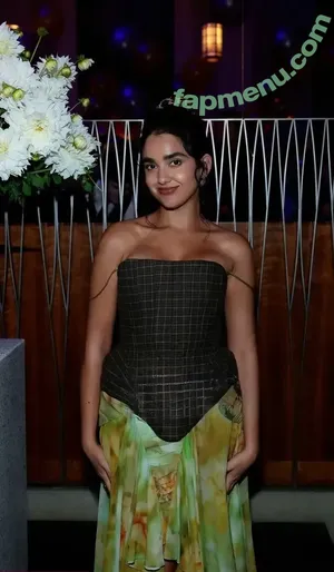 Geraldine Viswanathan / yoyogeraldine nude photo #0254