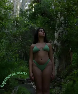 Geraldine Viswanathan / yoyogeraldine nude photo #0272