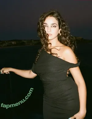 Geraldine Viswanathan / yoyogeraldine nude photo #0287