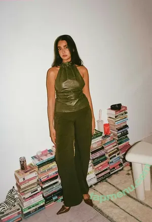 Geraldine Viswanathan / Indian / yoyogeraldine nude photo #0317