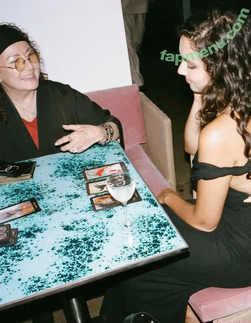 Geraldine Viswanathan nude photo #0288 (yoyogeraldine)