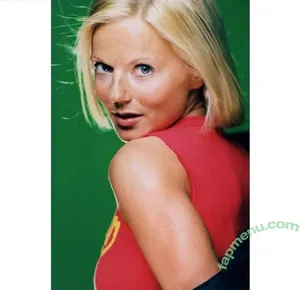 Geri Halliwell / GeriHalliwell / therealgerihalliwell nude photo #0365