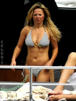 Geri Halliwell / GeriHalliwell / therealgerihalliwell nude photo #0393