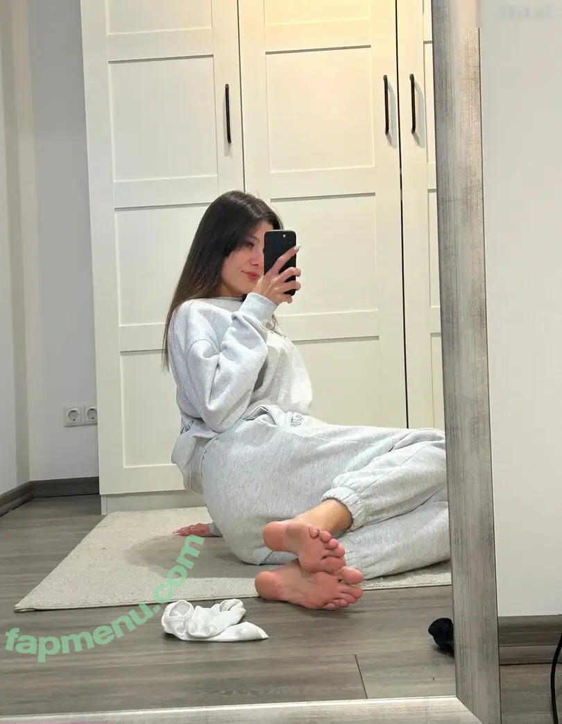 germangirlnextdoor95 nude photo #0004 (germangirlnextdoor)