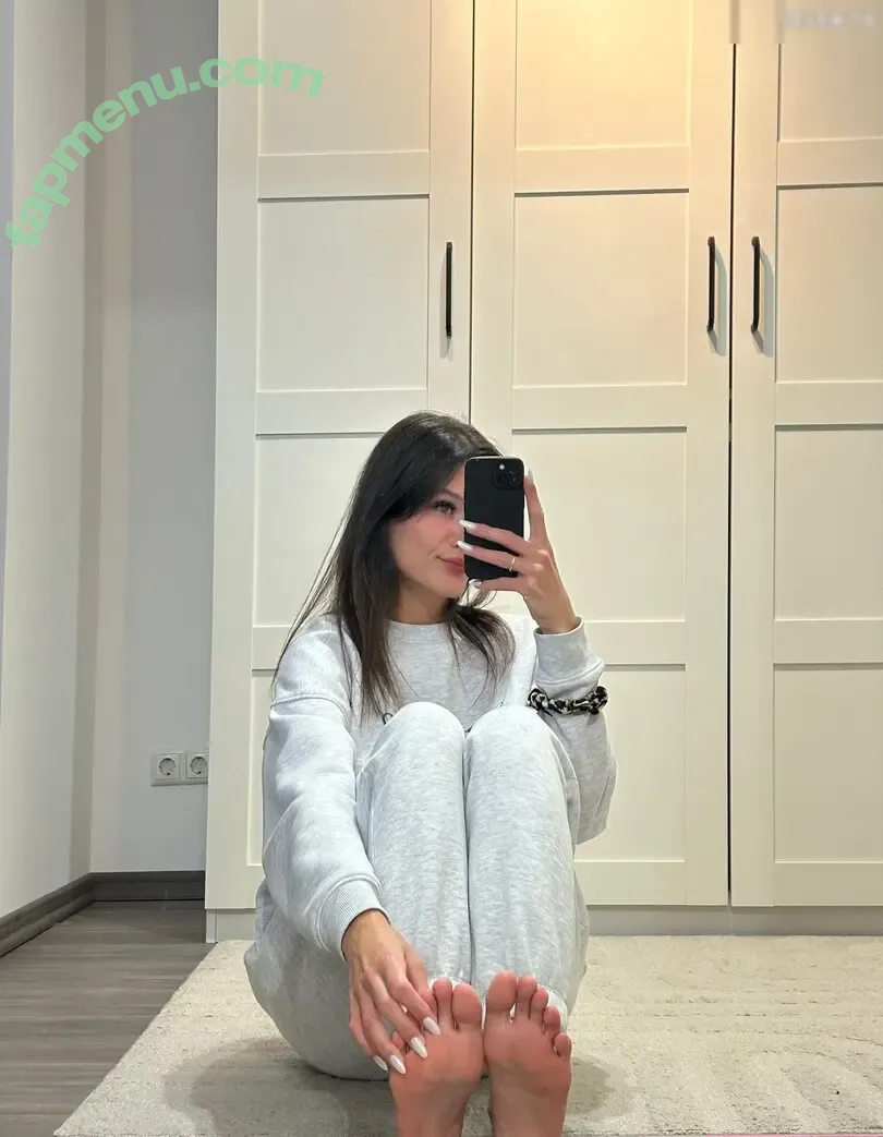 germangirlnextdoor95 nude photo #0005 (germangirlnextdoor)