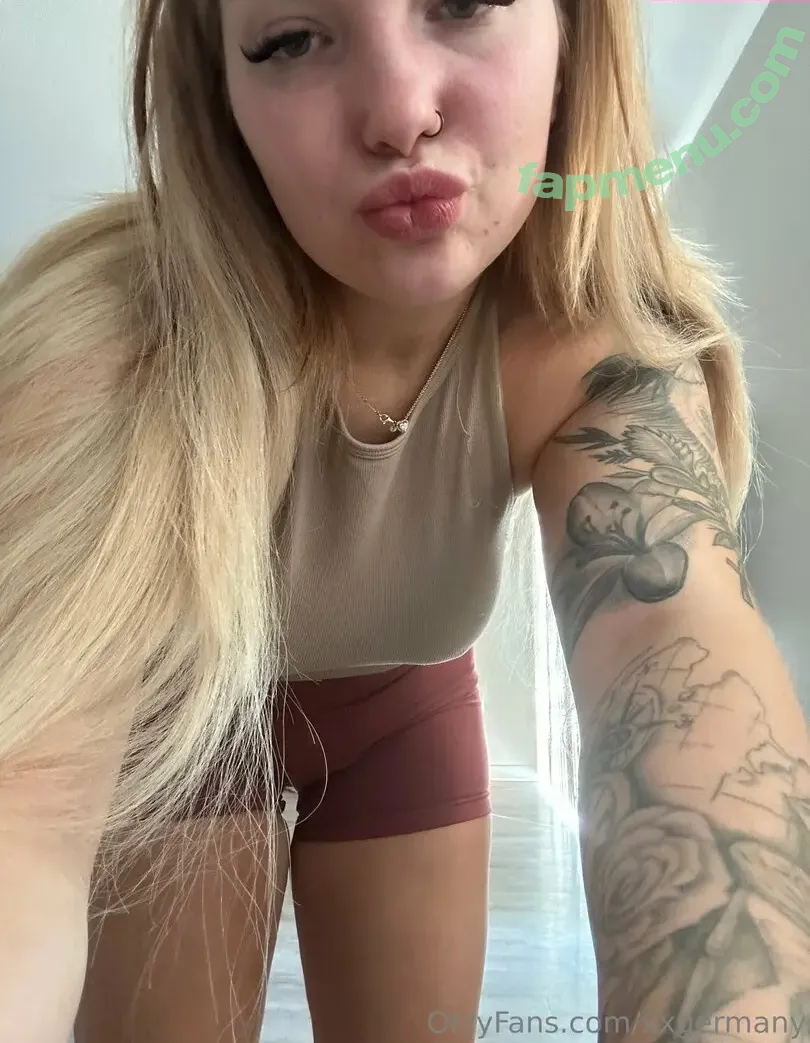 germanylives nude photo #0051 (germany_lifes_)
