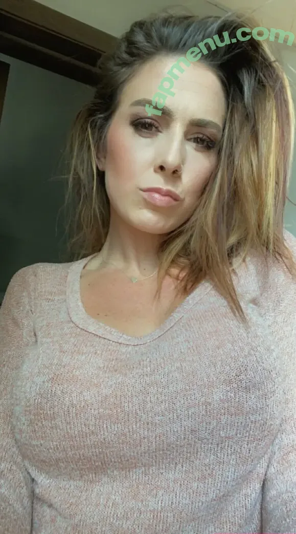 getfitlikekori nude photo #0079 (itsjustkori)