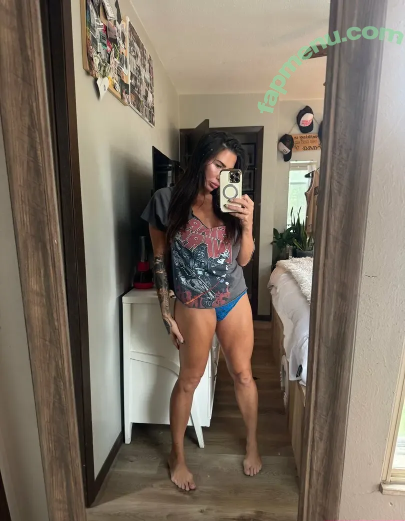 getfitlikekori nude photo #0331 (the_realkori)