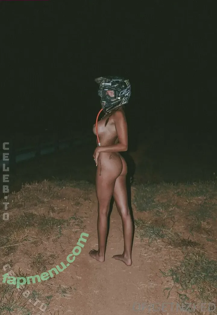 getnzked nude photo #0093 (getnzked)