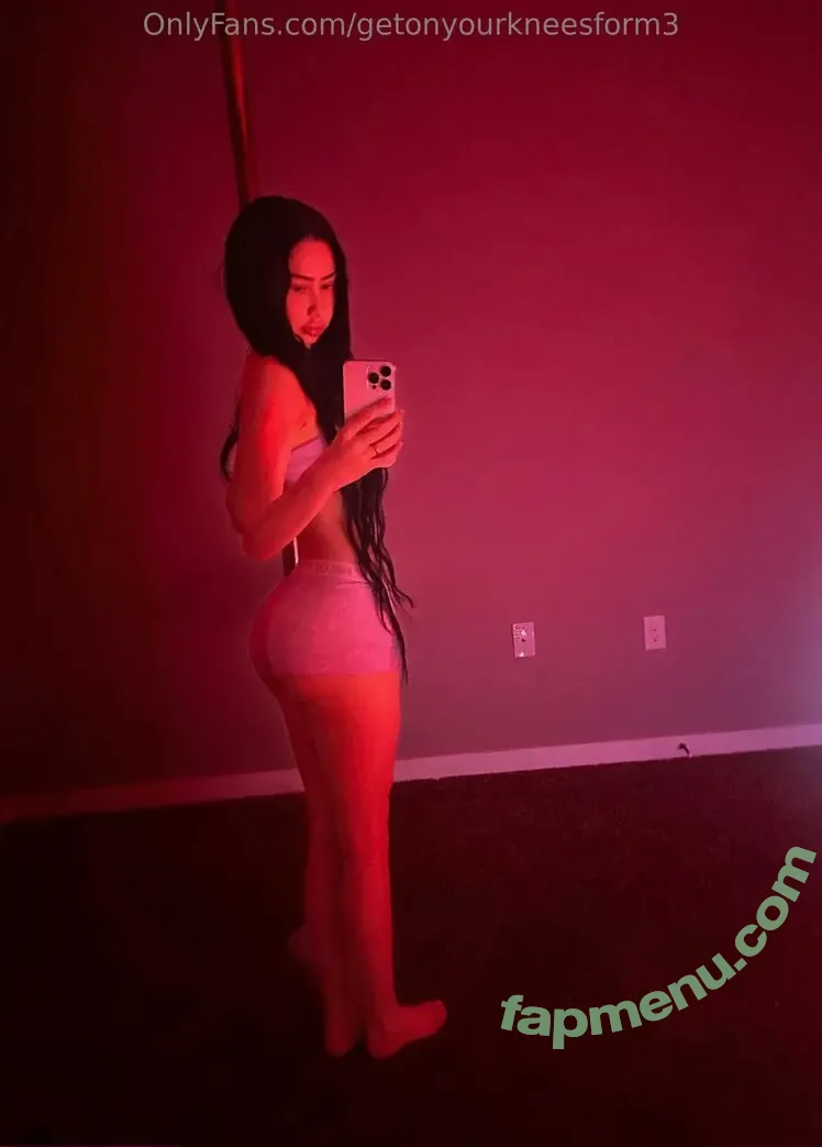 getonyourkneesform3 nude photo #0030 (onyour.knees)