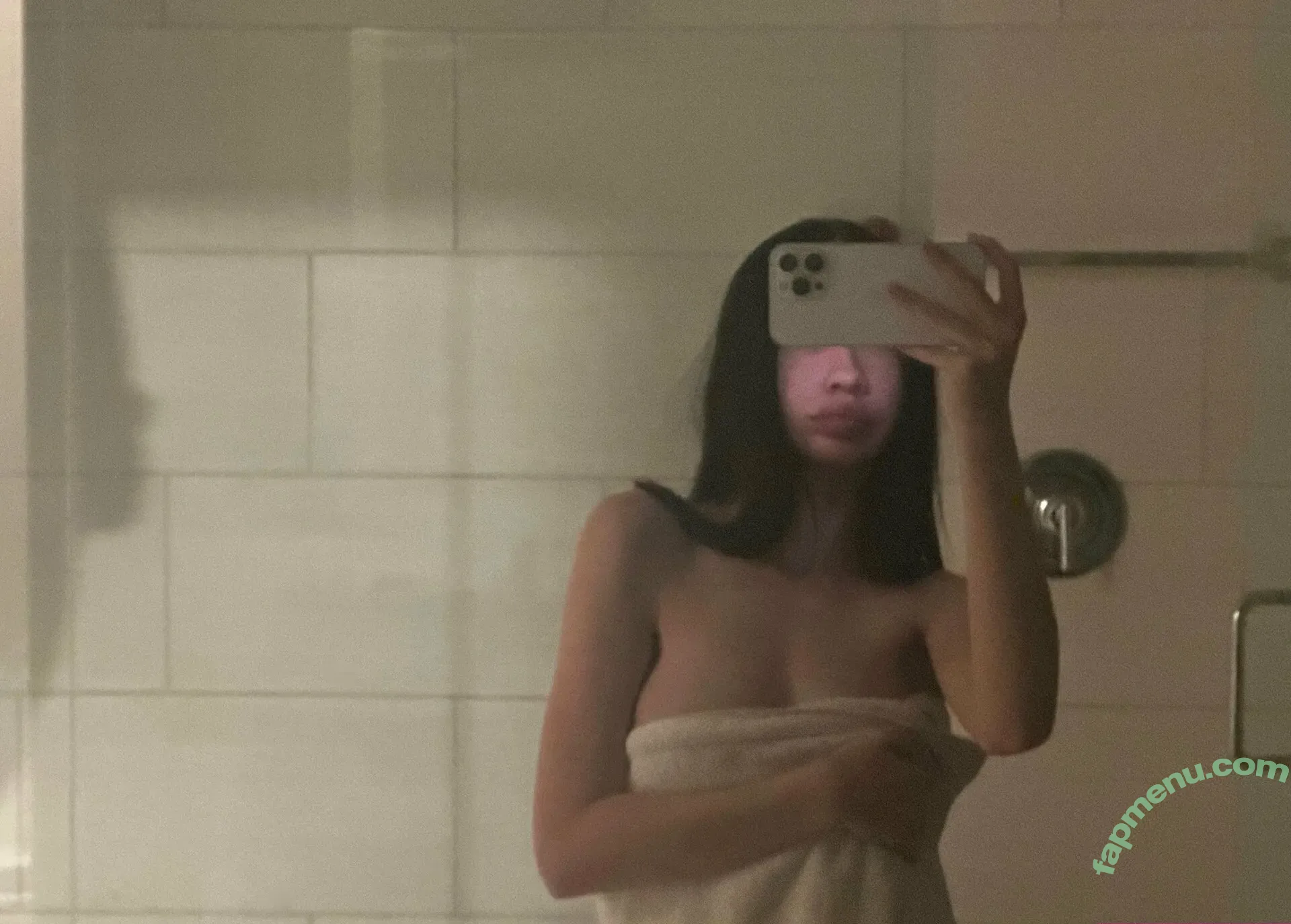 getonyourkneesform3 nude photo #0047 (onyour.knees)