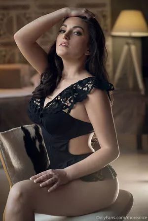 gfe-alice / aliceabdelaziz / morealice nude photo #0401