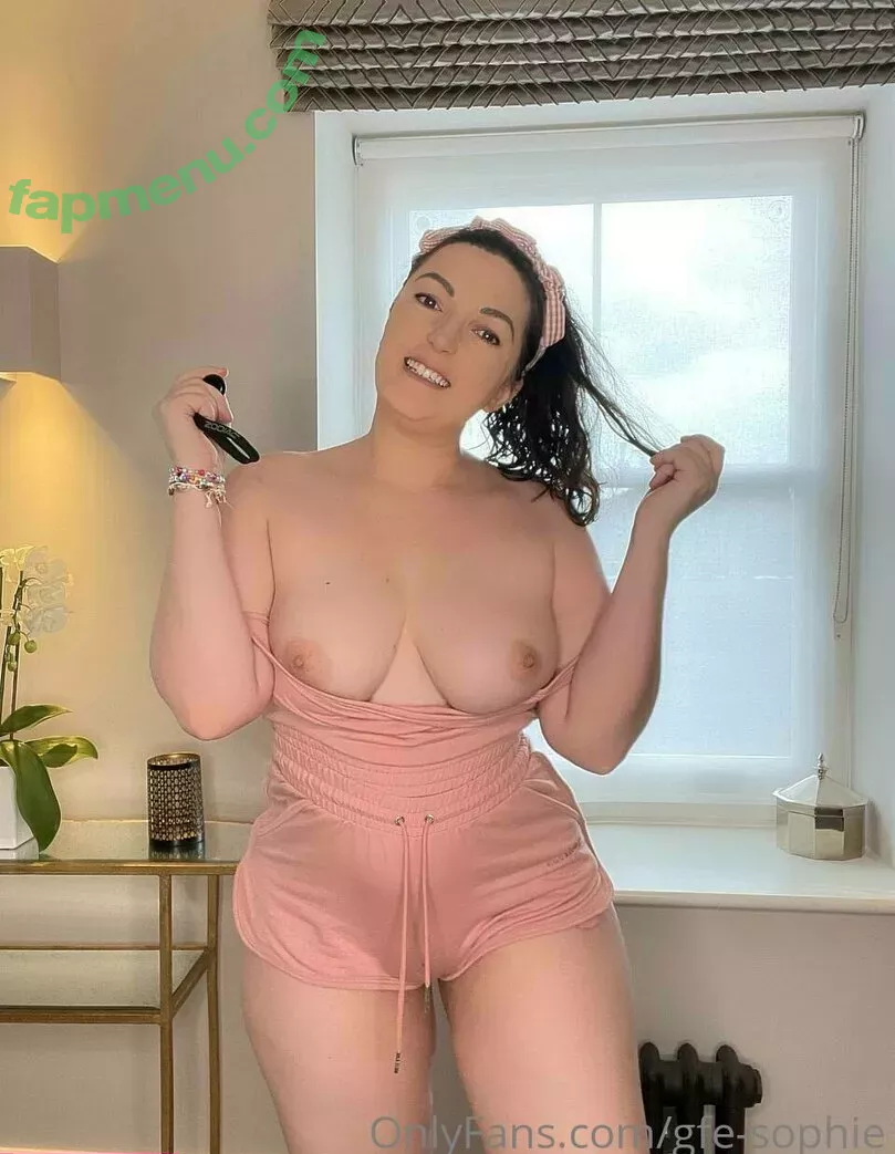 gfe-sophie nude photo #0373 (sophieeoneill_)