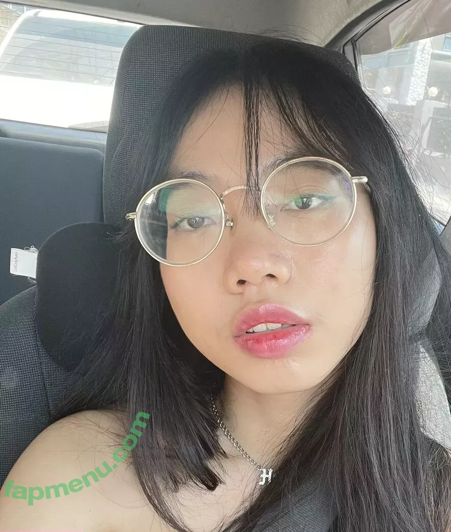 GGoldenbee nude photo #0037 (Dayone_ps / goldenbeelive)