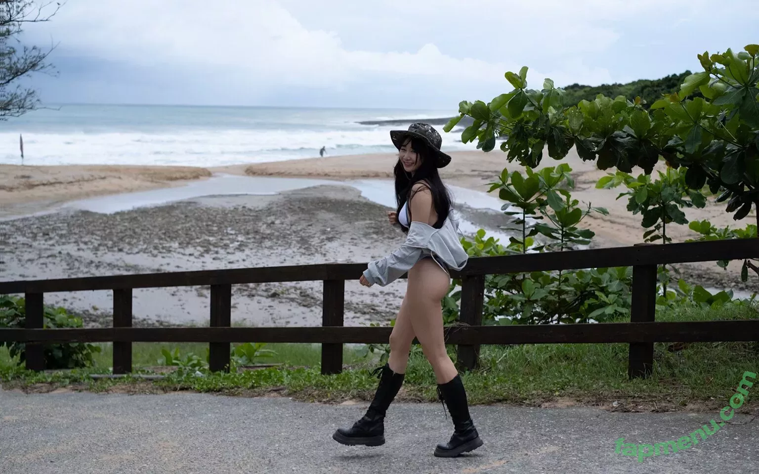 ggshacylin nude photo #0207 (ggshacylin)