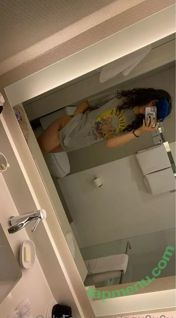 ggx0x0x nude photo #0001 (gigiwhitetara)