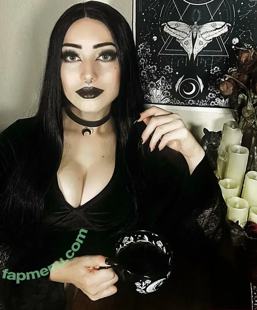 gh0sttkat nude photo #0002 (ghostkat)