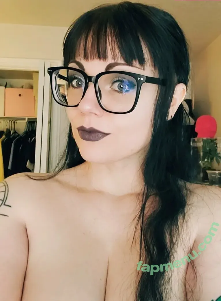Ghostetitties nude photo #0002 (Ghostetitties)