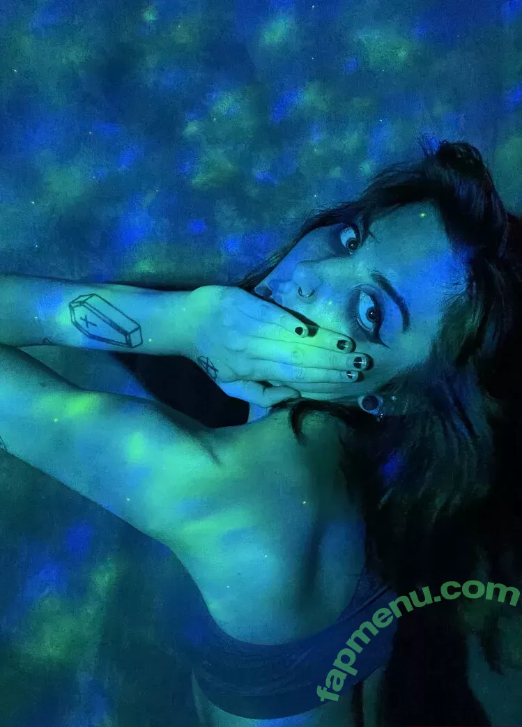 ghosti nude photo #0045 (ghosti2k22 / ghosti2k23)