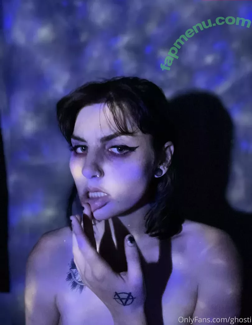 ghosti nude photo #0058 (ghosti2k22 / ghosti2k23)
