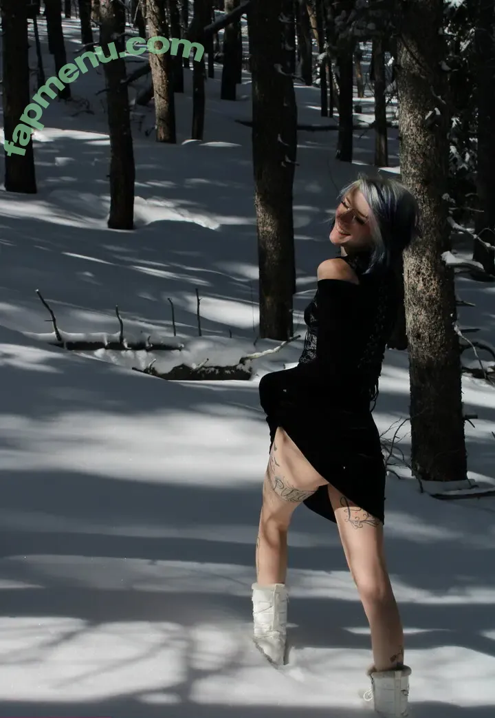ghostlyeve nude photo #0002 (ghostlyeve)