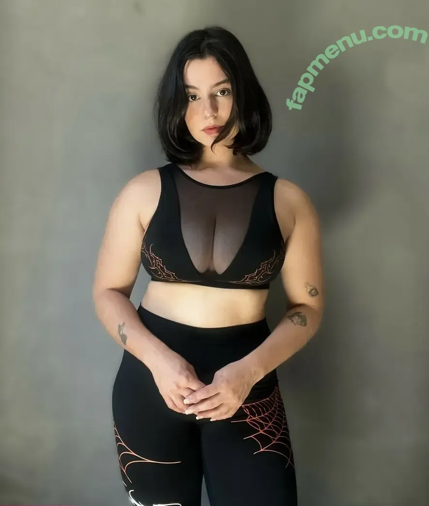 Gi_ovanag nude photo #0005 (gi.ovanag)