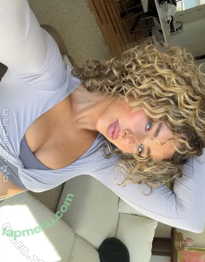 Gia Duddy nude photo #0149 (giaduddy / omgiaaa)