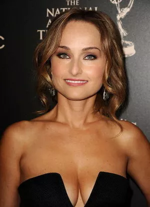 Giada De Laurentiis / giadadelaurentiis nude photo #0012