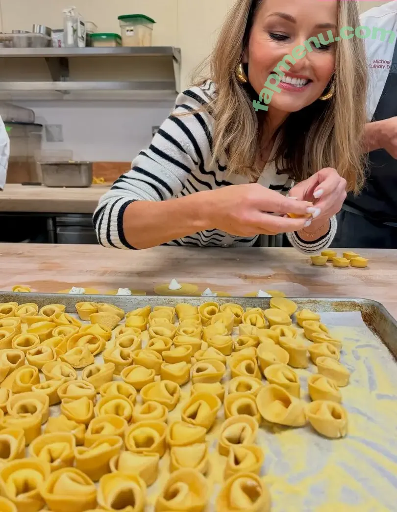 Giada De Laurentiis nude photo #0216 (giadadelaurentiis)