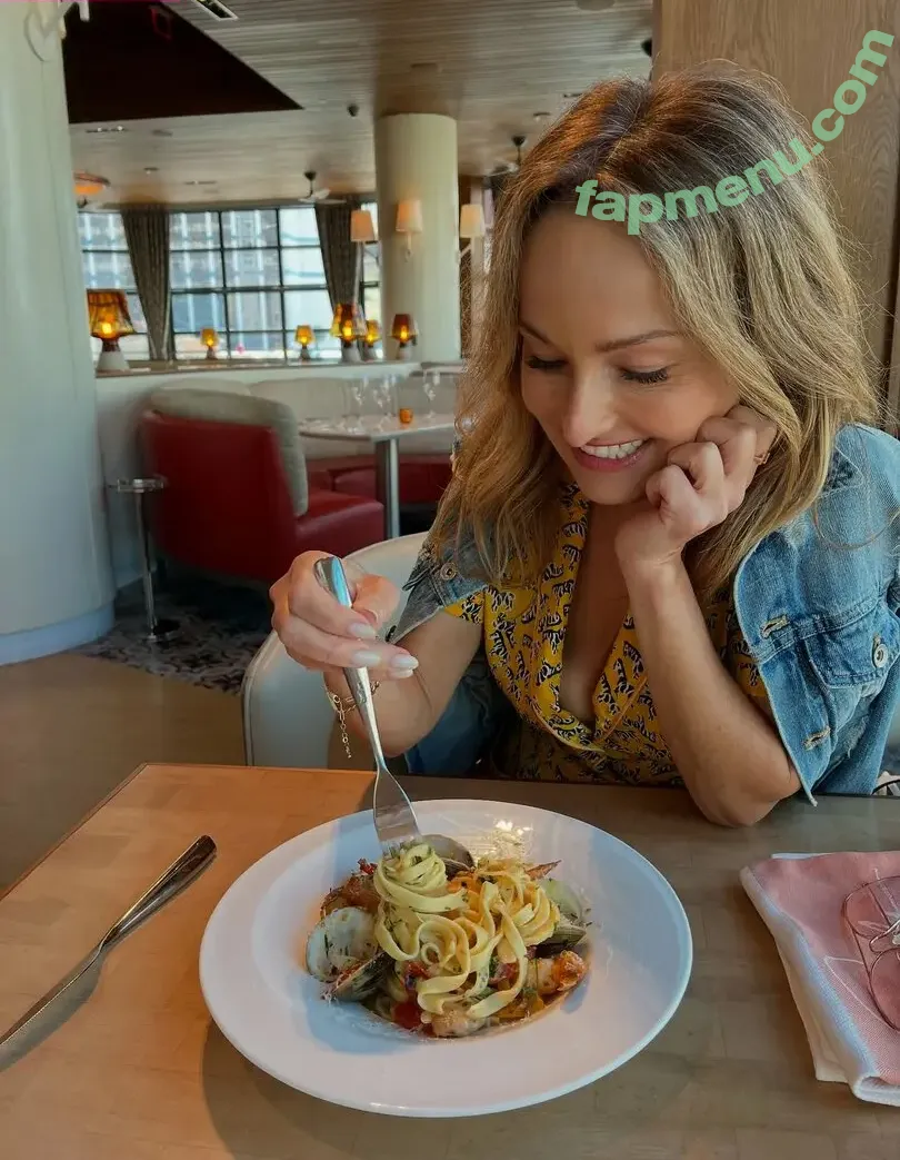 Giada De Laurentiis nude photo #0217 (giadadelaurentiis)