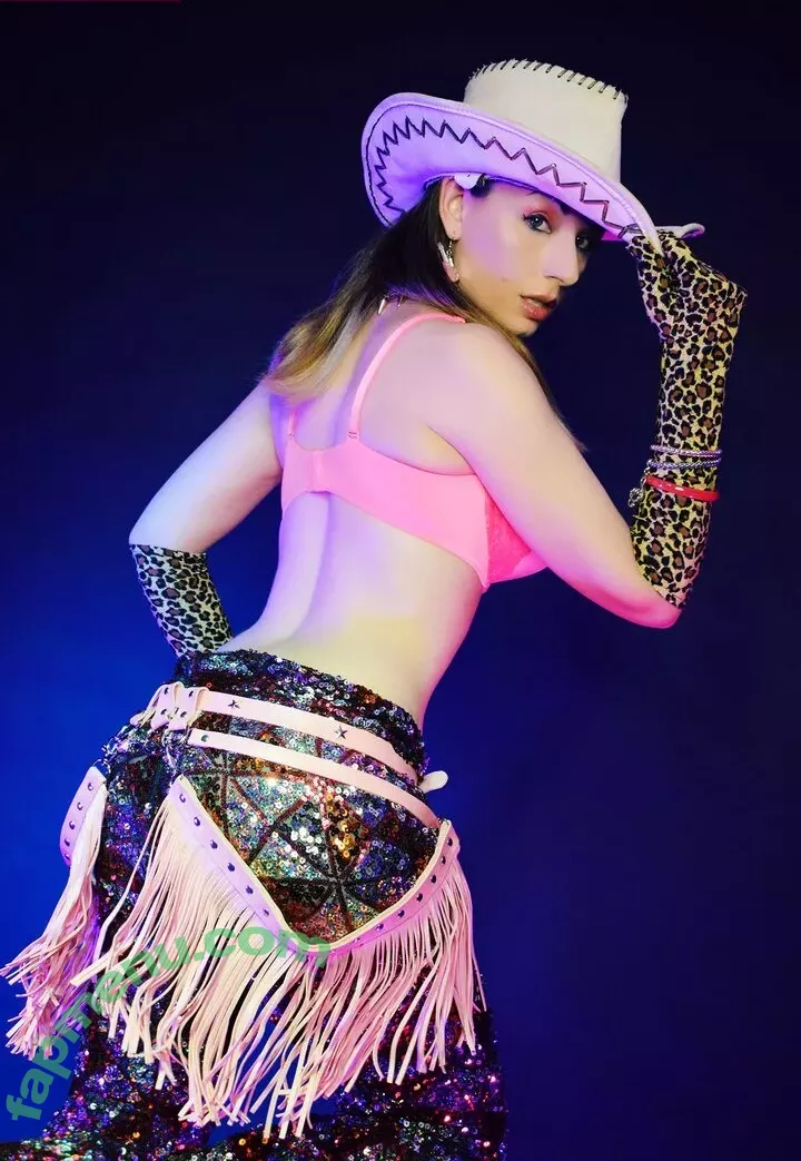 Giada Robin nude photo #1616 (giadarobin)