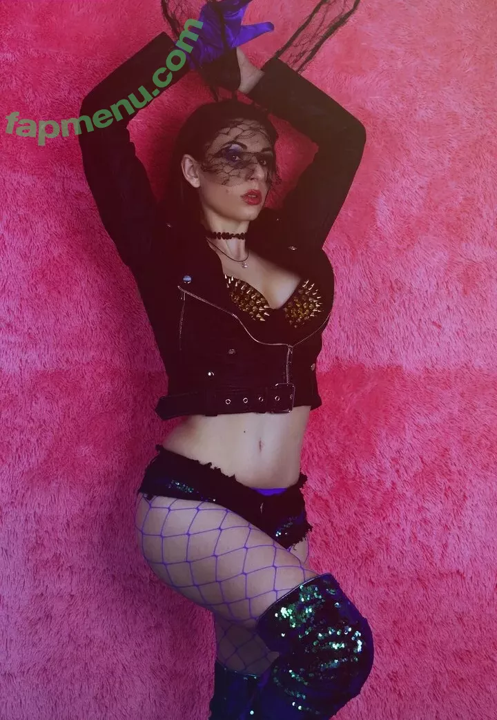 Giada Robin nude photo #1760 (giadarobin)