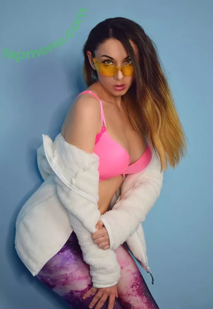 Giada Robin nude photo #1927 (giadarobin)