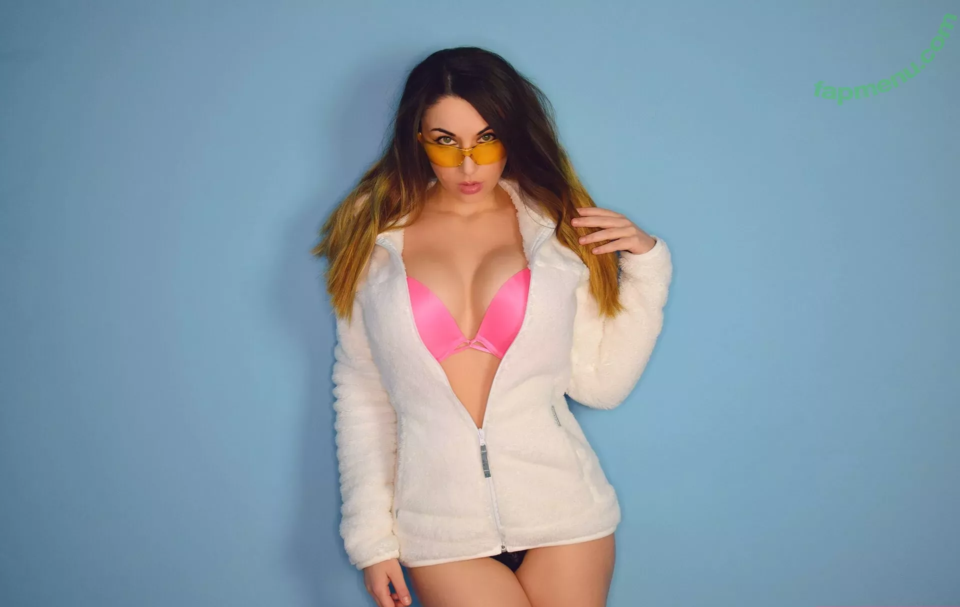 Giada Robin nude photo #1932 (giadarobin)