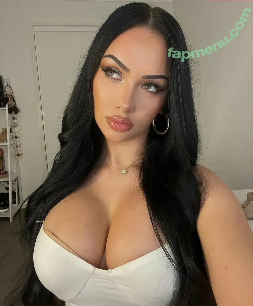 Giafllame nude photo #0031 (Giafllame)