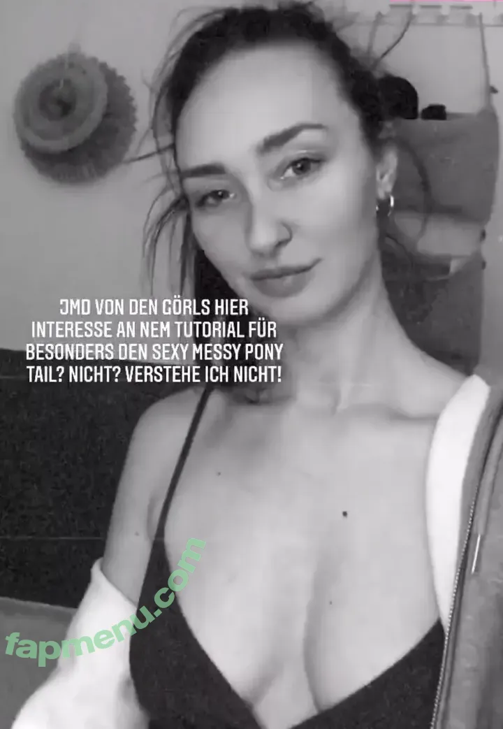 Giageorgina nude photo #0003 (Giageorgina)