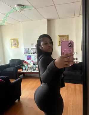  nude photo #0004