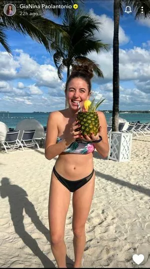 Gianina Paolantonio / gianina nude photo #0056