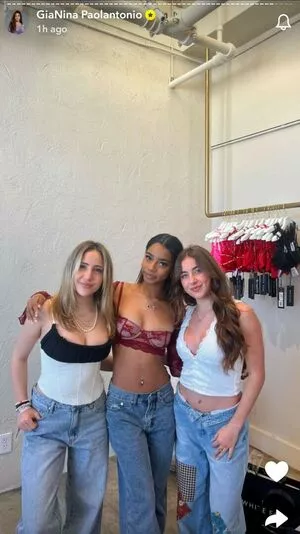 Gianina Paolantonio / gianina nude photo #0184
