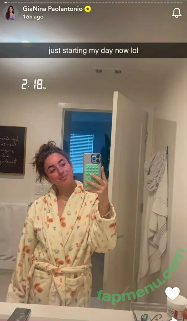 Gianina Paolantonio nude photo #0163 (gianina)