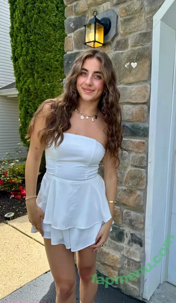 Gianina Paolantonio nude photo #0271 (gianina)