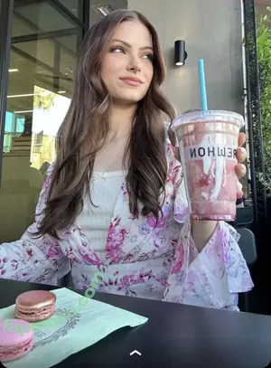 Gianna Christine / giannachristiine nude photo #0043