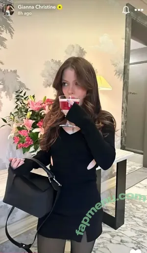 Gianna Christine / giannachristiine nude photo #0073
