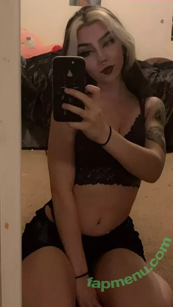 Gianna Hades nude photo #0057 (HadesHowell / gianna_hades / gmhuvo / gmuhvo)