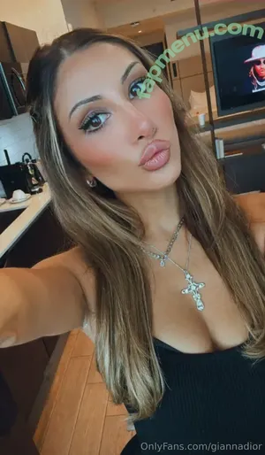  nude photo #0003