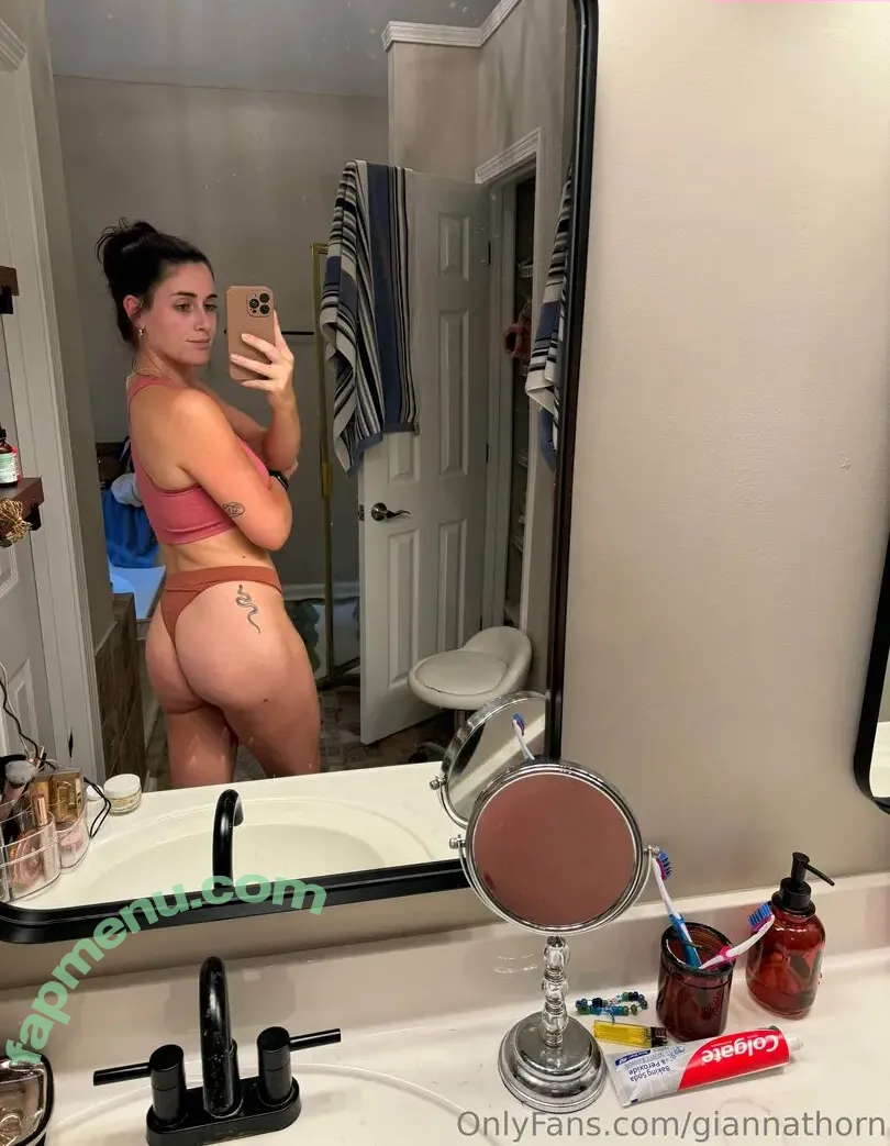 giannathorn nude photo #0014 (giannathorn)