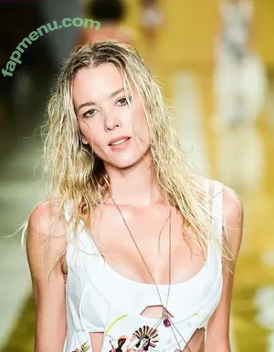 Gianne Albertoni / albertonigianne nude photo #0057