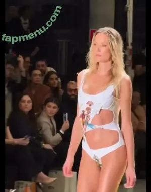 Gianne Albertoni / albertonigianne nude photo #0060