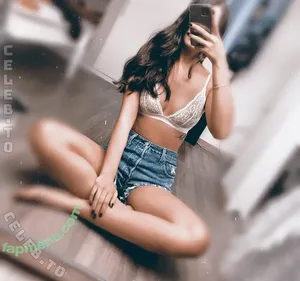 Giannina Parilla / gianninaprl / issy_yy nude photo #0060