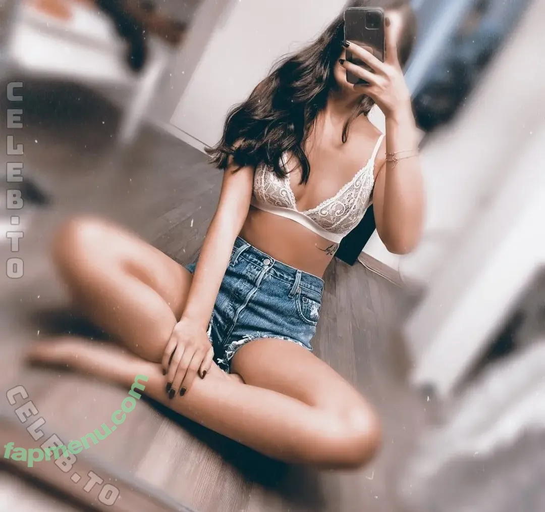 Giannina Parilla nude photo #0060 (gianninaprl / issy_yy)